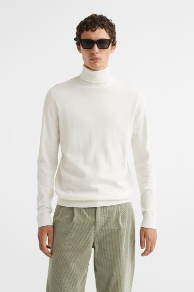 Slim Fit Fine-knit Turtleneck Sweater | H&M (US + CA)