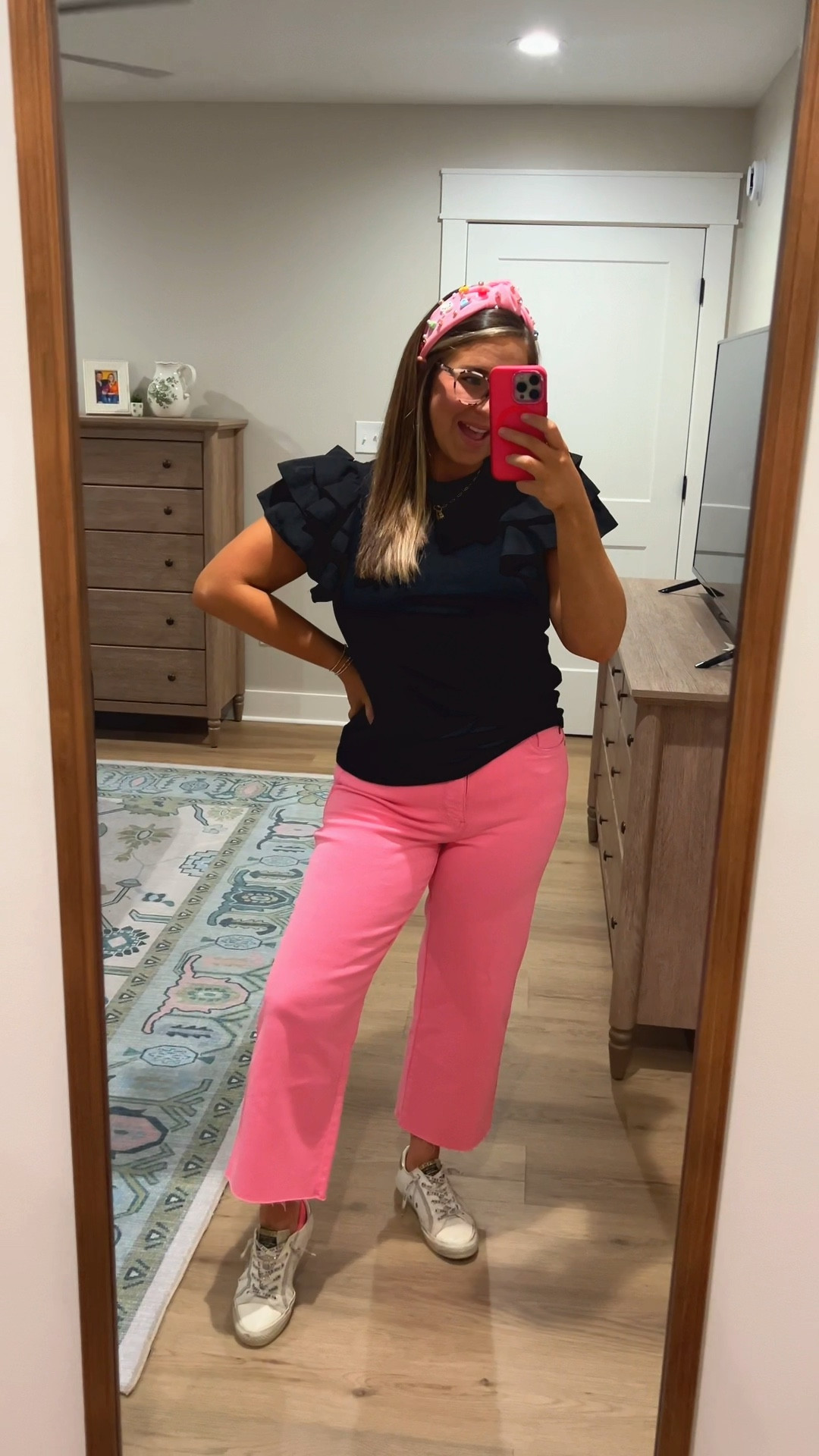 I’m so obsessed with these pink Judy Blue crops I scored NWT at Goodwill for $6! They make the best teacher pants!

#LTKMidsize #LTKStyleTip