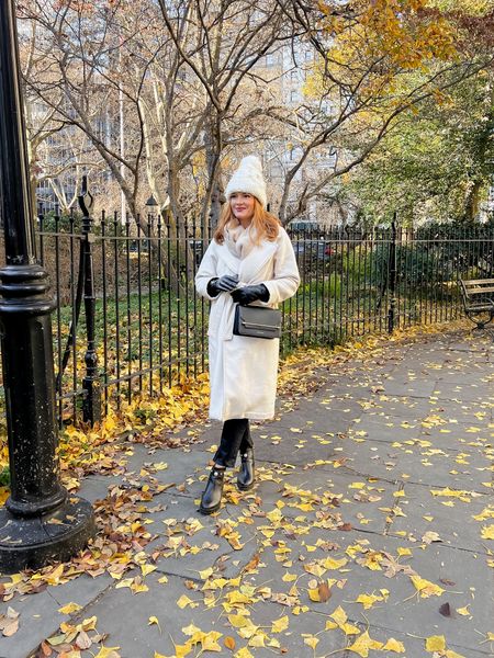 Winter in NYC! Coat is 25% off in the LTK app from Abercrombie!

#LTKstyletip #LTKtravel #LTKHoliday