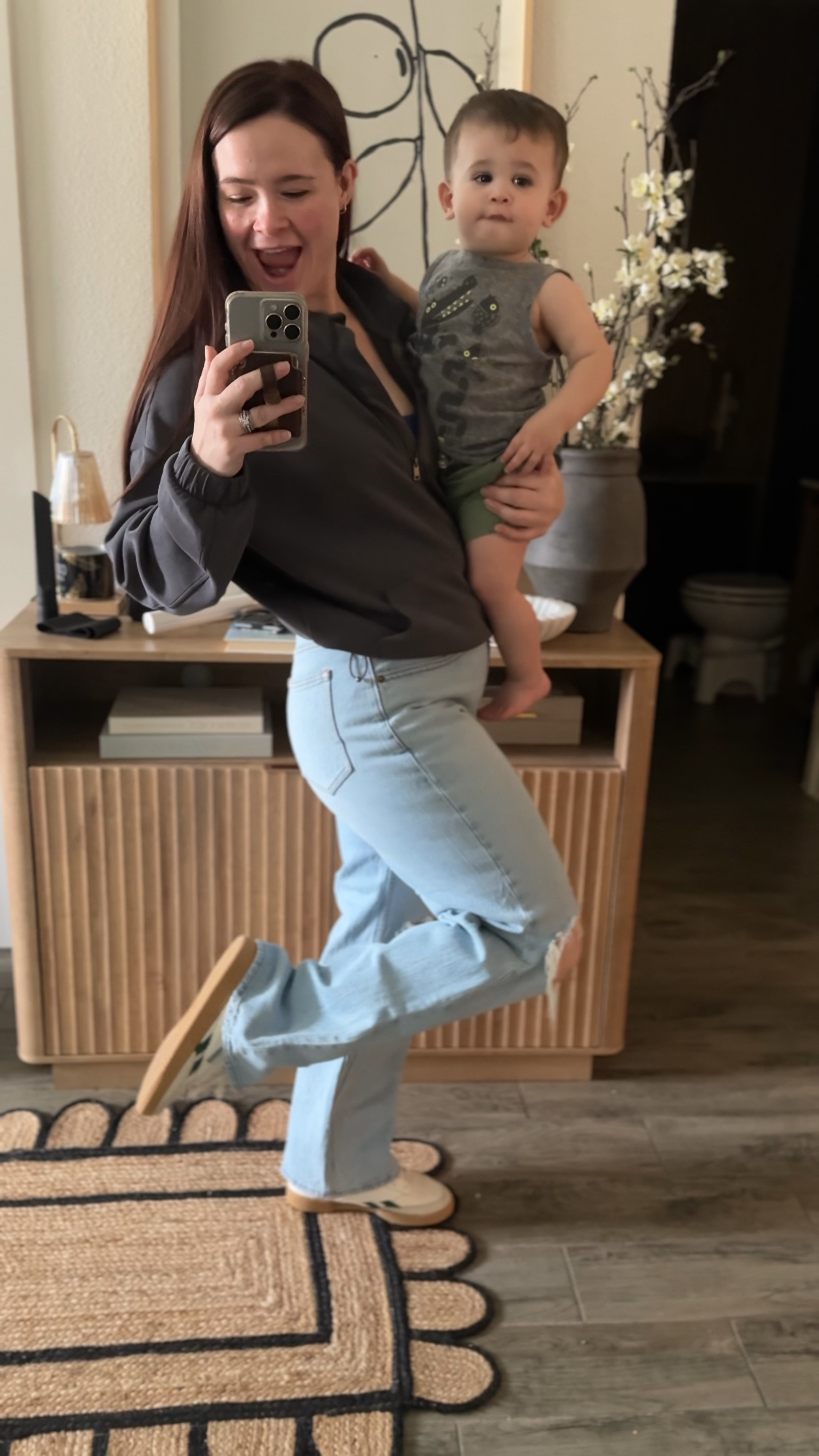 Abercrombie Jean sale happening now! I’m wearing a 27 short. They’re a little stiffer than I prefer but these are the relaxed 90’s cut in curve love!

#LTKFindsUnder100 #LTKMidsize #LTKSaleAlert