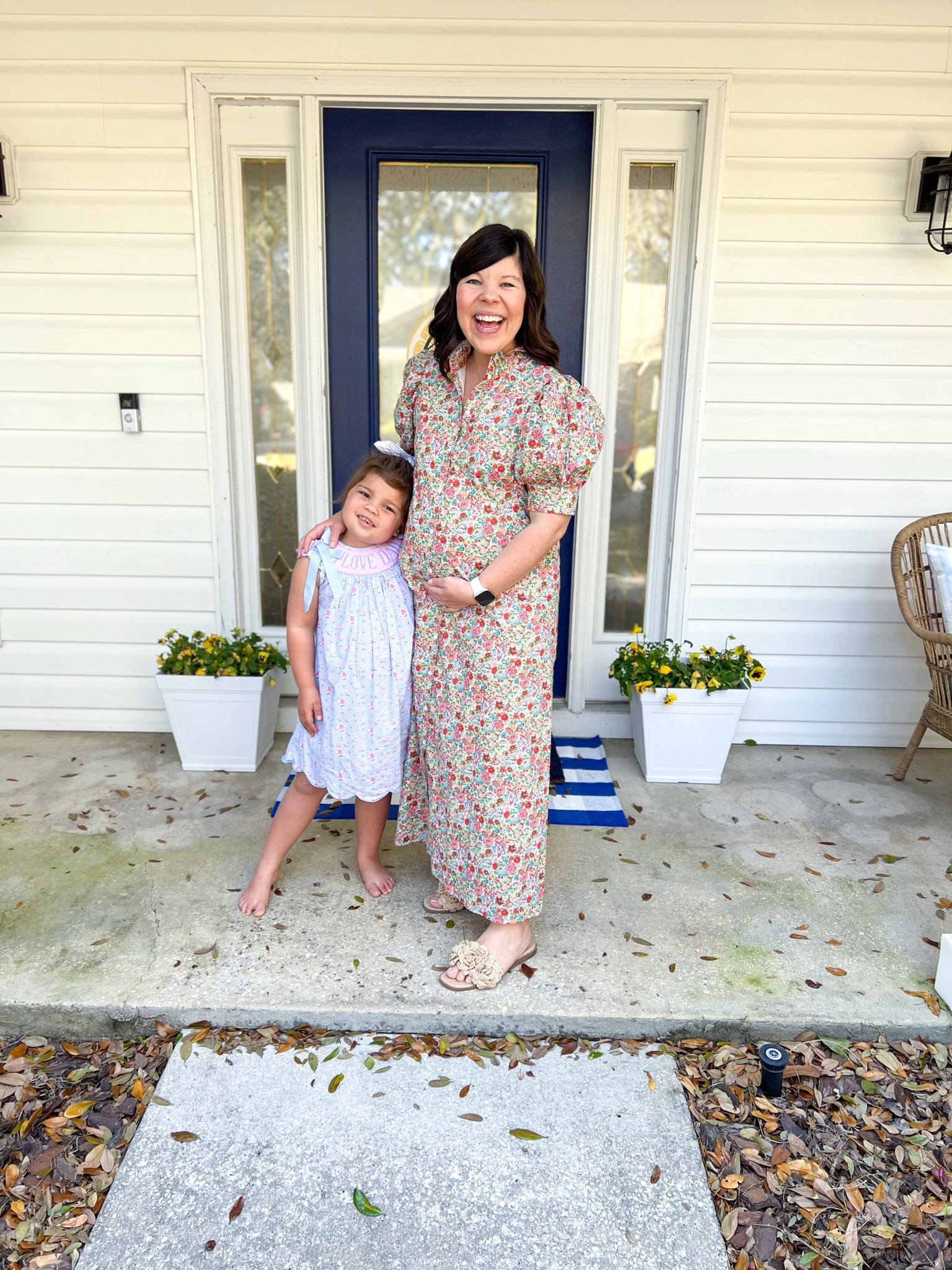 Wearing size medium, 20 weeks pregnant in this picture

#LTKdayinmylife #LTKBaby #LTKBump