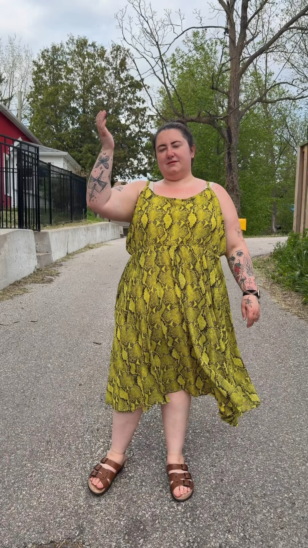 Another #ootd with @consignyourcurves GORG snake dress in size 4 (from @torrid ) and just a hello back from NFLD! Lots of travel content ahead but I came back to a different climate today! So as T said, wear your sunscreen! Stay Gucci, stay pleasant and have a rad day!

Outfit:
Dress: @torrid @consignyourcurves 
Shoes: @biopedfootcareinc 
Thigh Savers: @thighsociety 
Bra: @truekind (us my code TKSAMANTHA20 to save!) 

#truekindsquad #tuesdayootd #plussize #plussizefashion 

Lifestyle bra Canada travel content fun snake silly sunscreen summer
