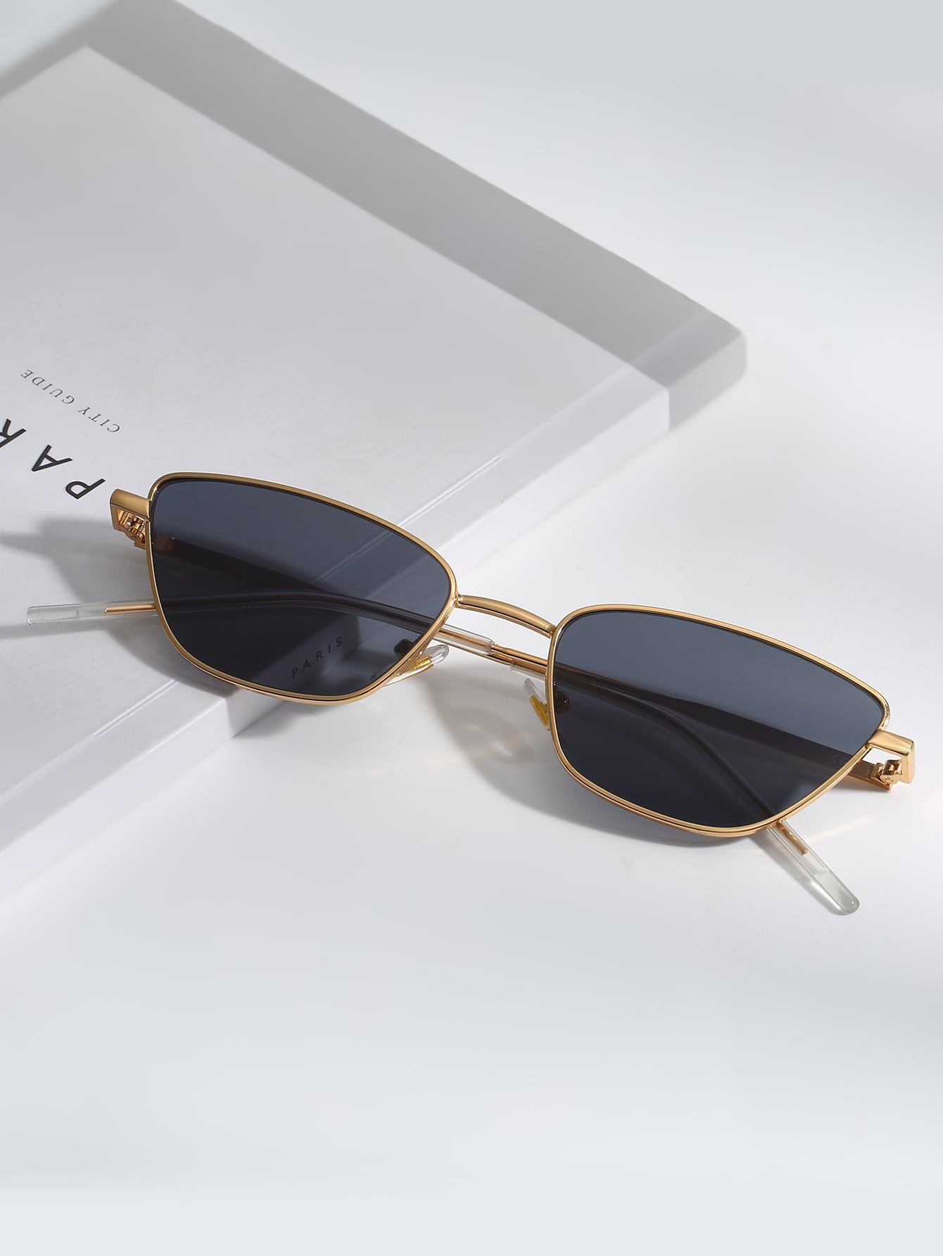 1pc Women Metal Frame Fashion Glasses Vintage Sunglasses Beach Sun Glasses Beach Accessories For ... | SHEIN