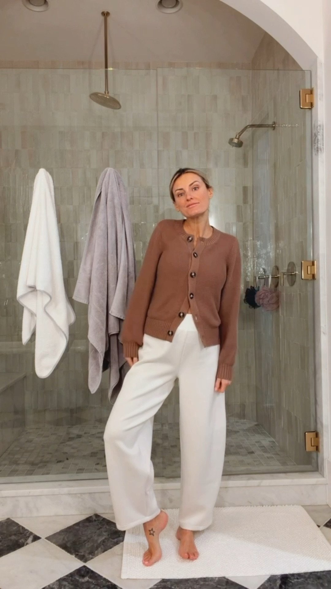 A comfy but still cute outfit for lounging around the house, working from home, etc! This cardigan is SO affordable, and these pants are actually on sale! 👏🏼 Wearing S in cardigan & M in pants! 

Loverly Grey, old navy, stay at home mom, loungewear, work from home outfit, loungewear, breastfeeding, postpartum 

#LTKmomlife