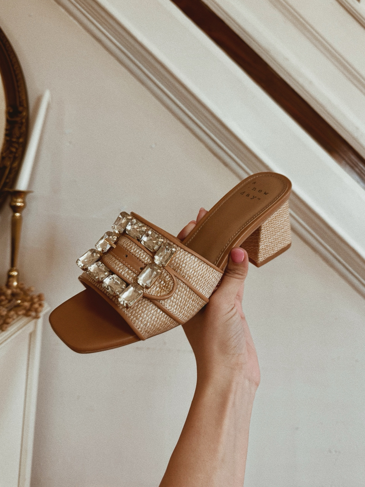 new sparkly pendant wedges from Target✨

#LTKSeasonal #LTKStyleTip #LTKFindsUnder50