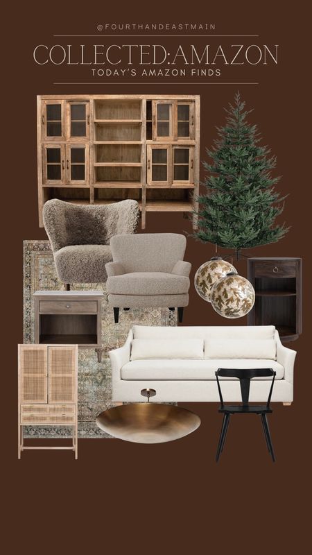 collected // todays amazon finds 🤎🤎

amazon finds
sofa
cabinet
sherpa chair
ornaments 
christmas tree 

#LTKHoliday #LTKhome
