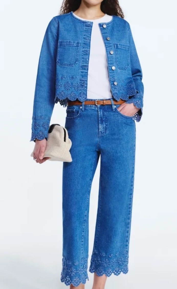 Can't wait to get this set in! Adore the scalloped eyelet detail for spring. Wear together or separate! Comes in white too!