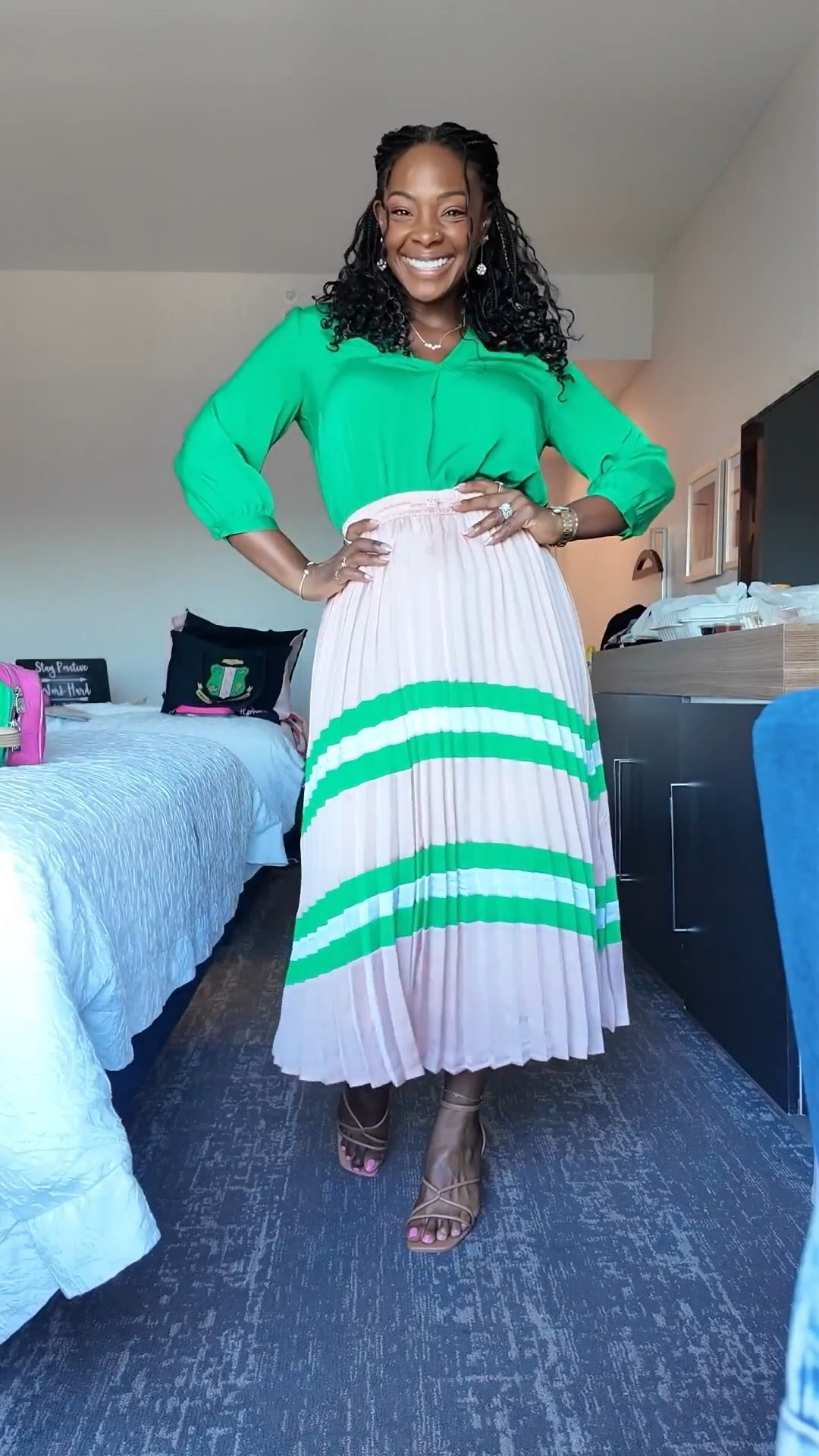 Love this business look. I shopped my closet but found some good dupes for the skirt and top. 

#LTKStyleTip #LTKWorkwear #LTKOver40