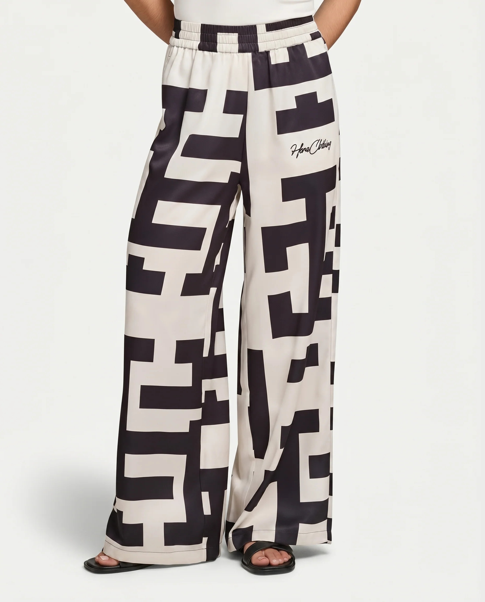 Womens Monogram Resort Trouser | HERA Clothing
