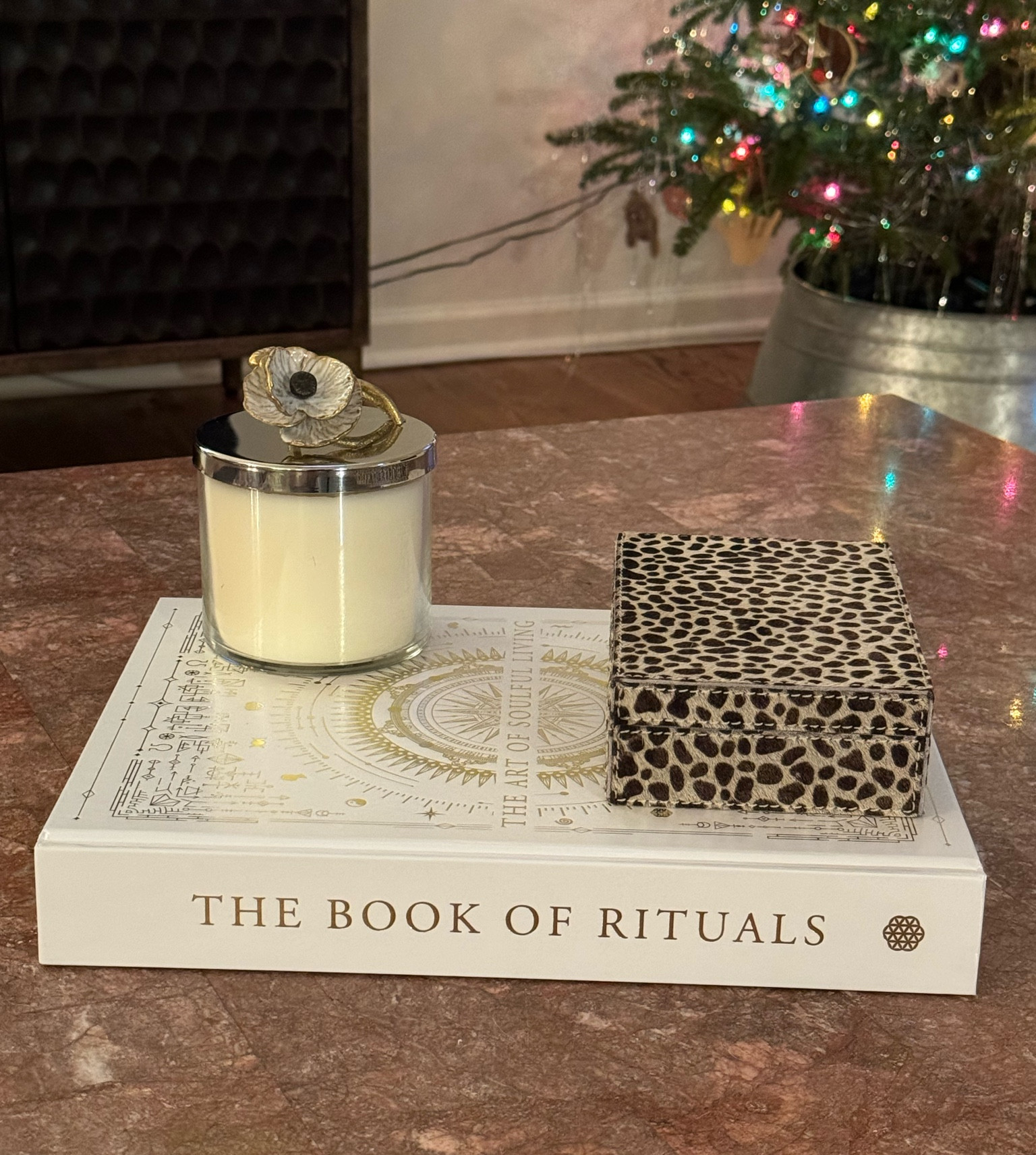 Every coffee table need a good book, a game or two, and pretty accents  

#LTKover40 #LTKhome #LTKfindsunder100