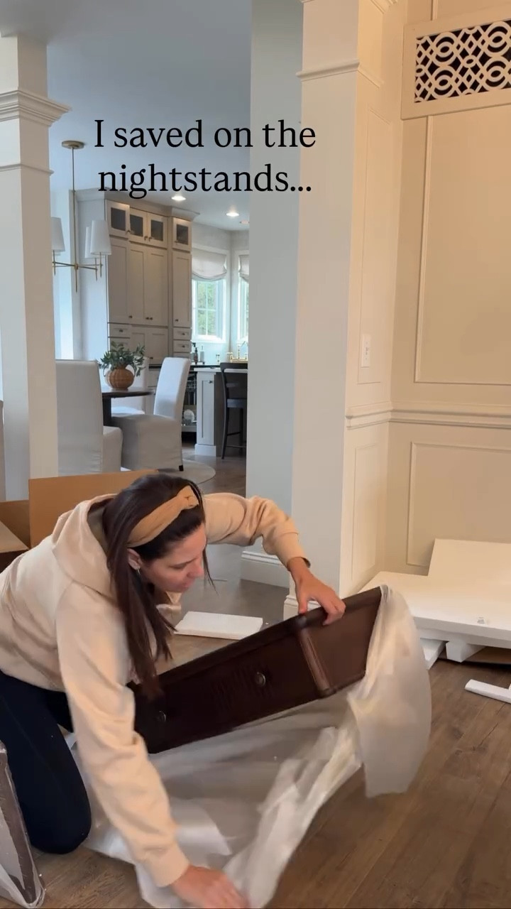 It’s all about balance 🤌🏻 mixing high and low is a great way to create a timeless layered home. 

Nancy Meyers inspired bedroom, timeless table lamps, walnut nightstands

#LTKHome