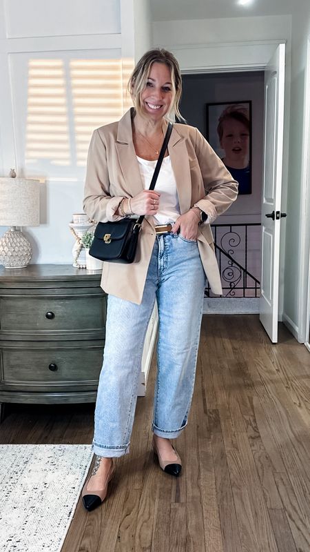 Love LOVE this one! Perfect spring outfit. Small blazer, size up for a slouchier fit. True to size jeans. Small top. Adds linen blazer to capsule wardrobe  

#LTKstyletip #LTKMostLoved #LTKfindsunder50