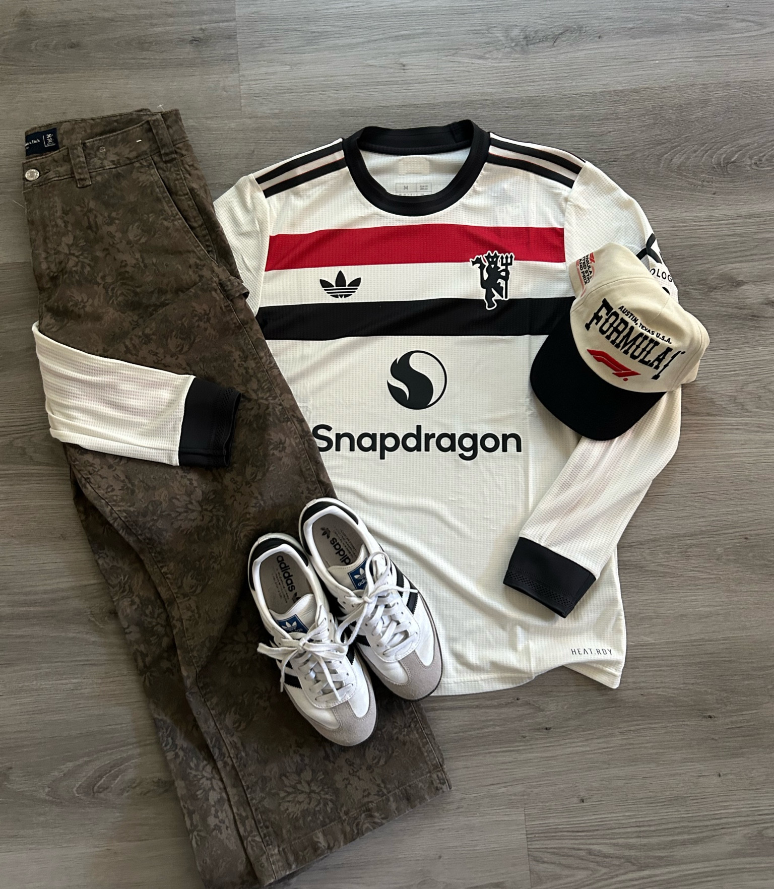 Man U Jersey fits

#LTKMens #LTKStyleTip