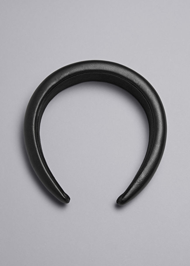 Haarreif aus Leder | & Other Stories (DE + FR)