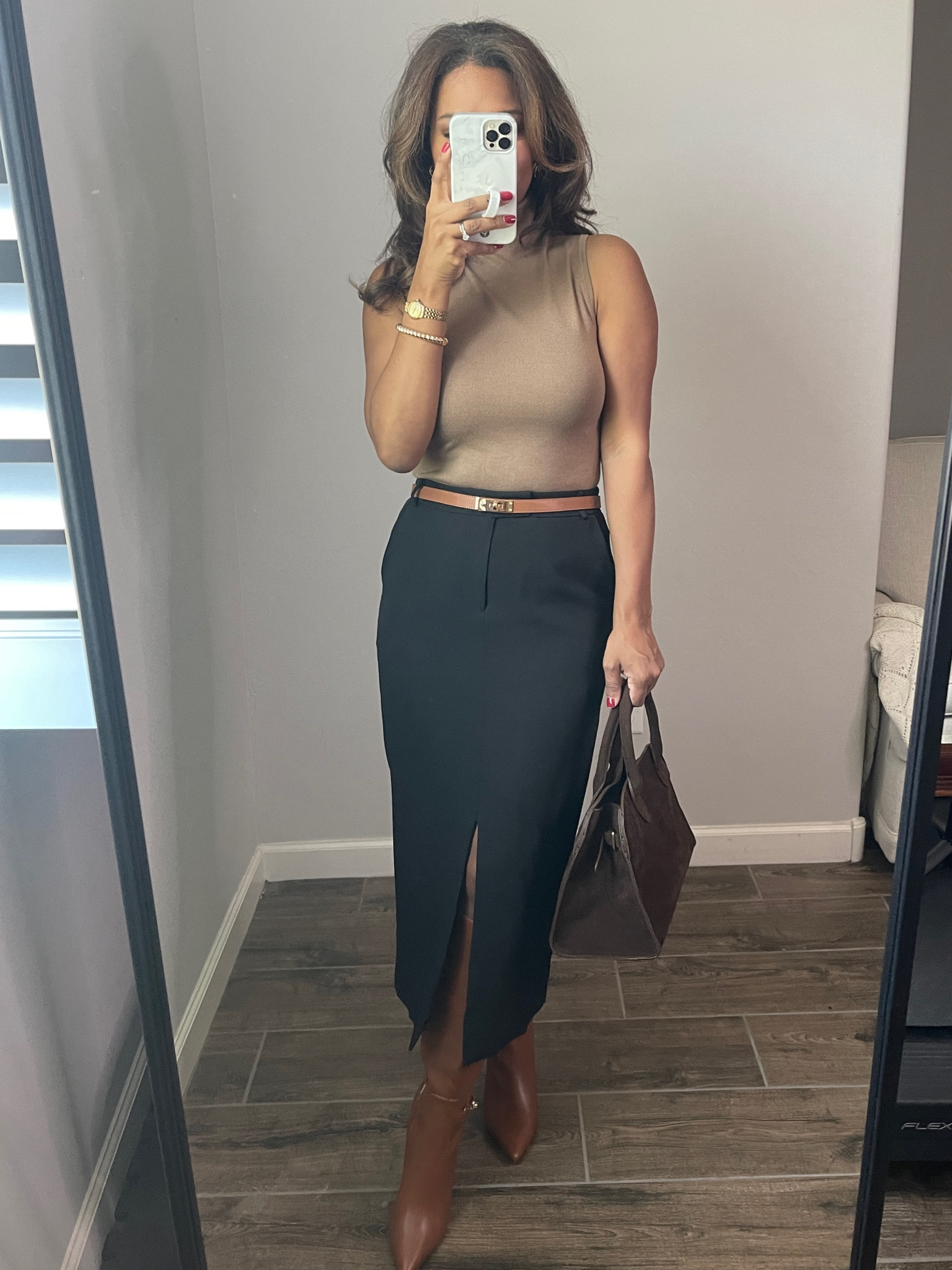 
Size small in both top and skirt! The belt is one size fits all  #ltkfindsunder50 #ltkseasonal #ltkfindsunder100

#LTKFindsUnder50 #LTKWorkwear #LTKFindsUnder100