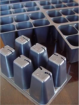 Seedling Starter Trays, 720 Cells: (120 Trays; 6-Cells Per Tray), Plus 5 Plant Labels | Amazon (US)