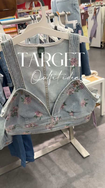 Target outfits. Wearing M in all looks 