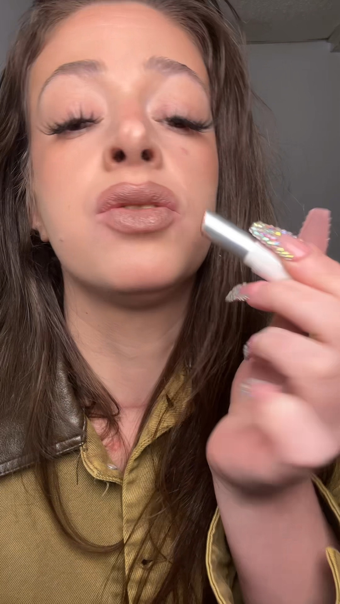 There’s something about a glossy balm that just makes everything feel put together.

These Rom&nd Glasting Melting Balms melt into the lips, give the prettiest glassy finish, and somehow still feel lightweight. The perfect everyday lip moment.

Simple. Polished. Pretty. #RomandBeauty #KBeautyFinds #MeltingBalm #JuicyLips #NeutralMakeup #MakeupRoutine #LipProductLover #BeautyCommunity

#LTKgrwm #LTKSaleAlert #LTKBeauty