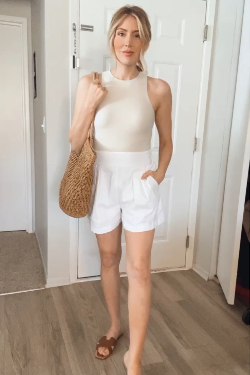 Spring Abercrombie neutrals 

#LTKbump #LTKFind #LTKGiftGuide