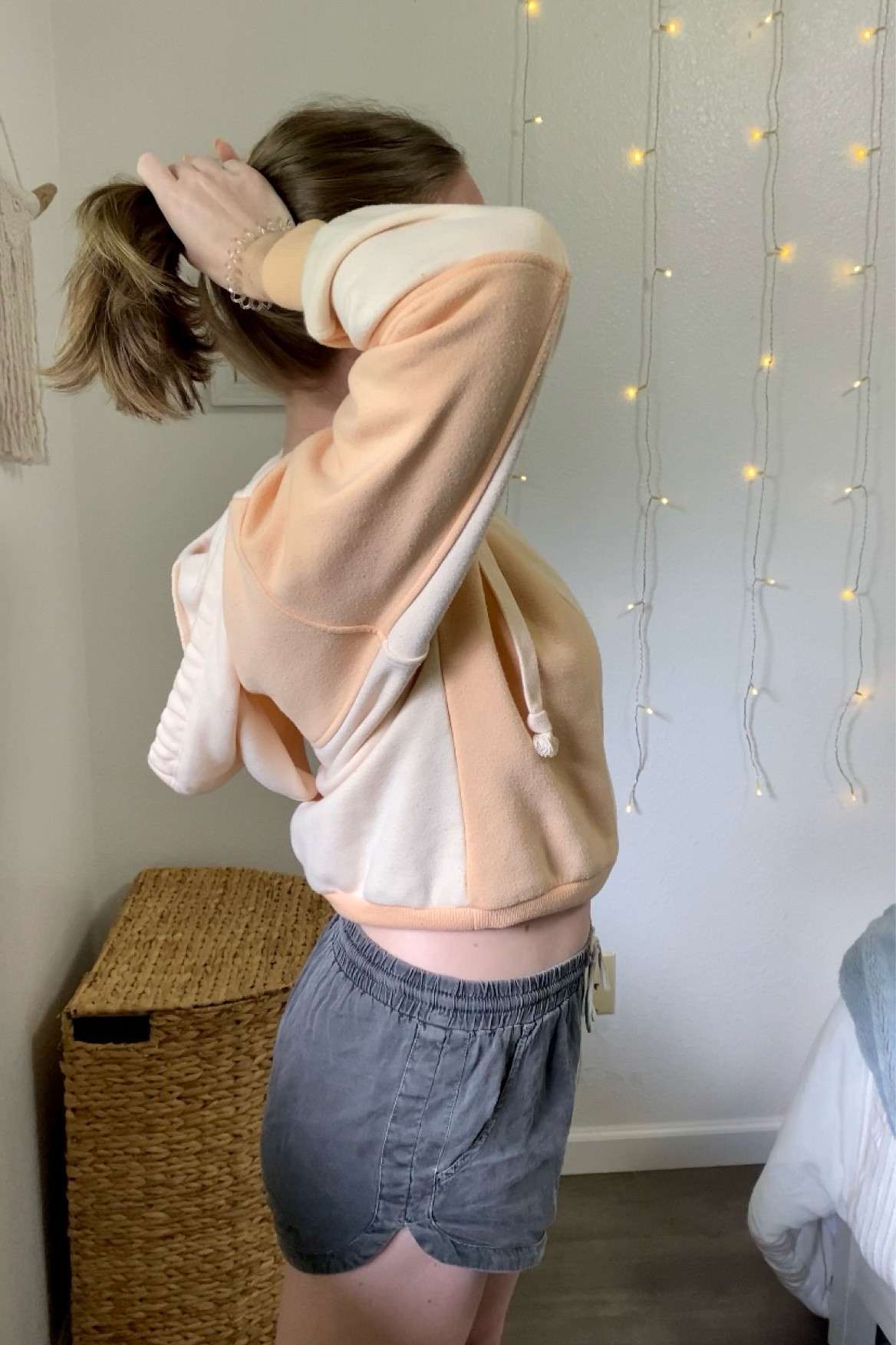 cozy day🧡🤍

#LTKHome #LTKTravel #LTKStyleTip