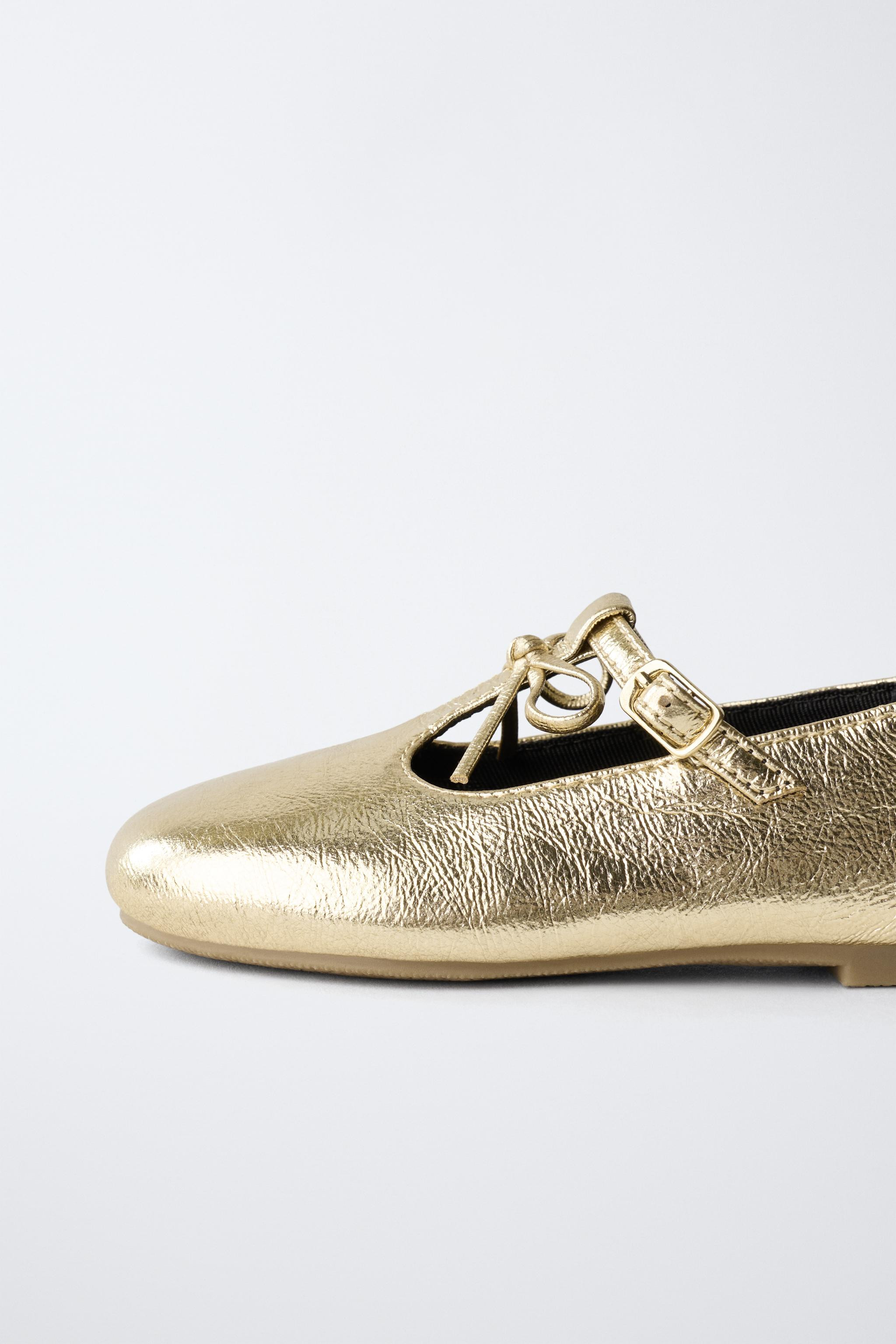 METALLIC BOW BALLET FLATS | Zara UK