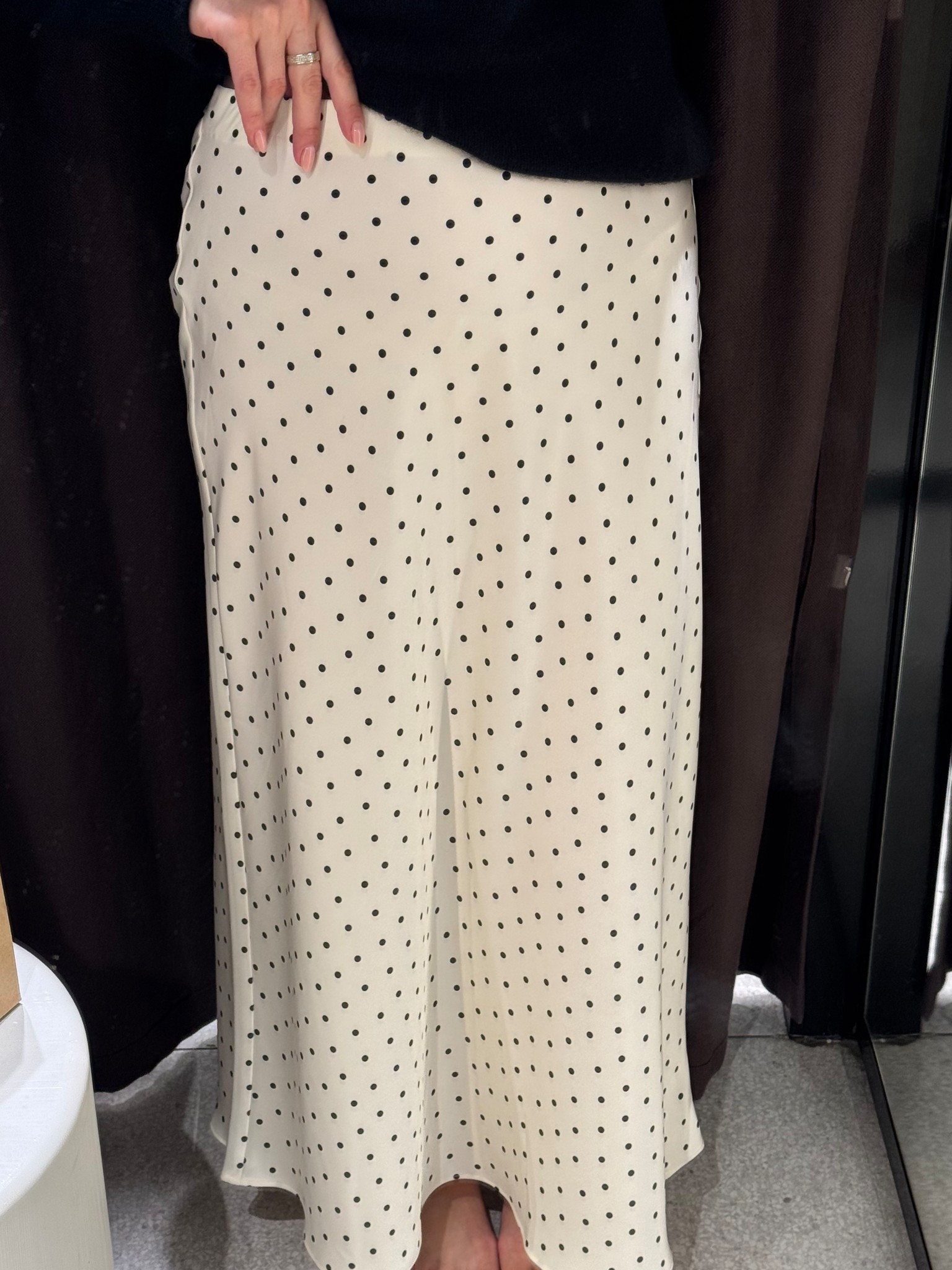 Zara polka dot satin midi skirt. Runs large  

#LTKstyletip #LTKuk #LTKsummer