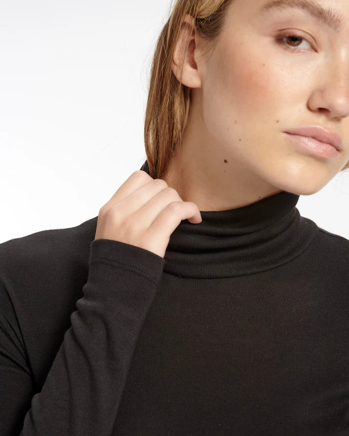 The Classic Turtleneck | Splendid