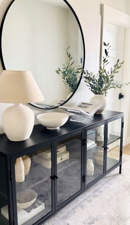 Shop my entryway!

Console table, styling, decorating, lamps, shelf decor, shelf styling, decor items, home decor, stems and vases, round mirrors, entryway ideas, entryway design, cabinet, glass cabinet

#LTKsalealert #LTKstyletip #LTKhome
