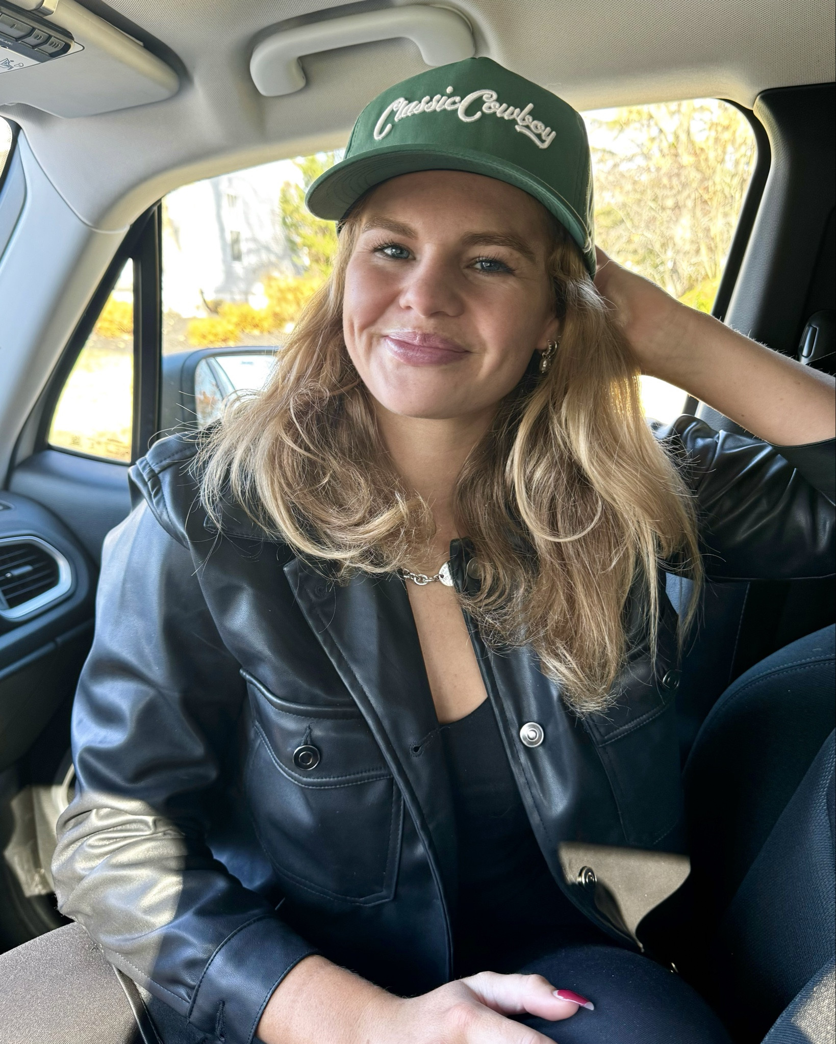 Fall outfit streetwear inspo

The hat is from Outpost Western Store (Classic Cowboy the Scottie Rope Cap)

#LTKSeasonal #LTKStyleTip #LTKBeauty