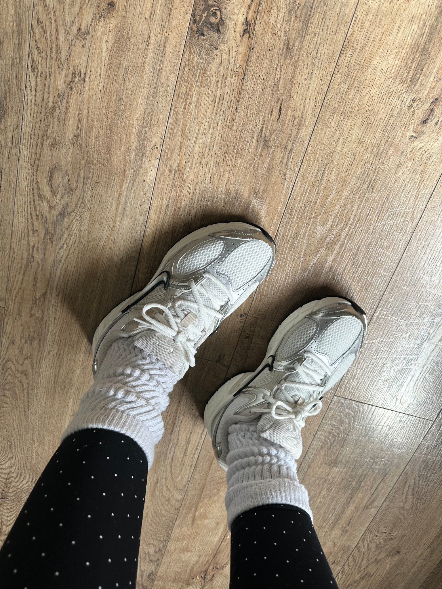 Obsessed with these sneakers! So comfortable! Nike V5 neutral sneaker, casual style 

#LTKSaleAlert