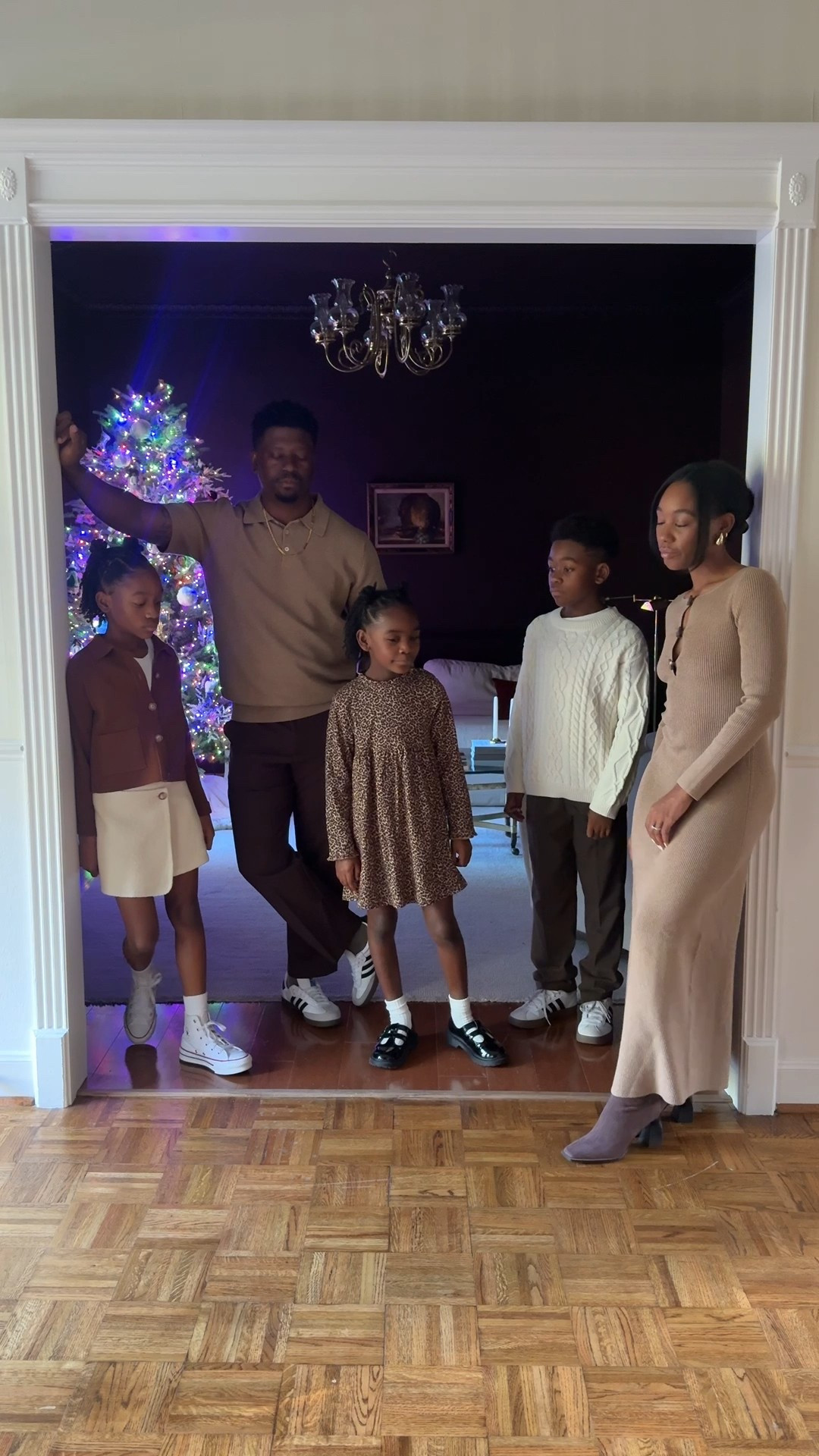 Family holiday Christmas photo outfits 

#LTKootd #LTKKids #LTKHoliday