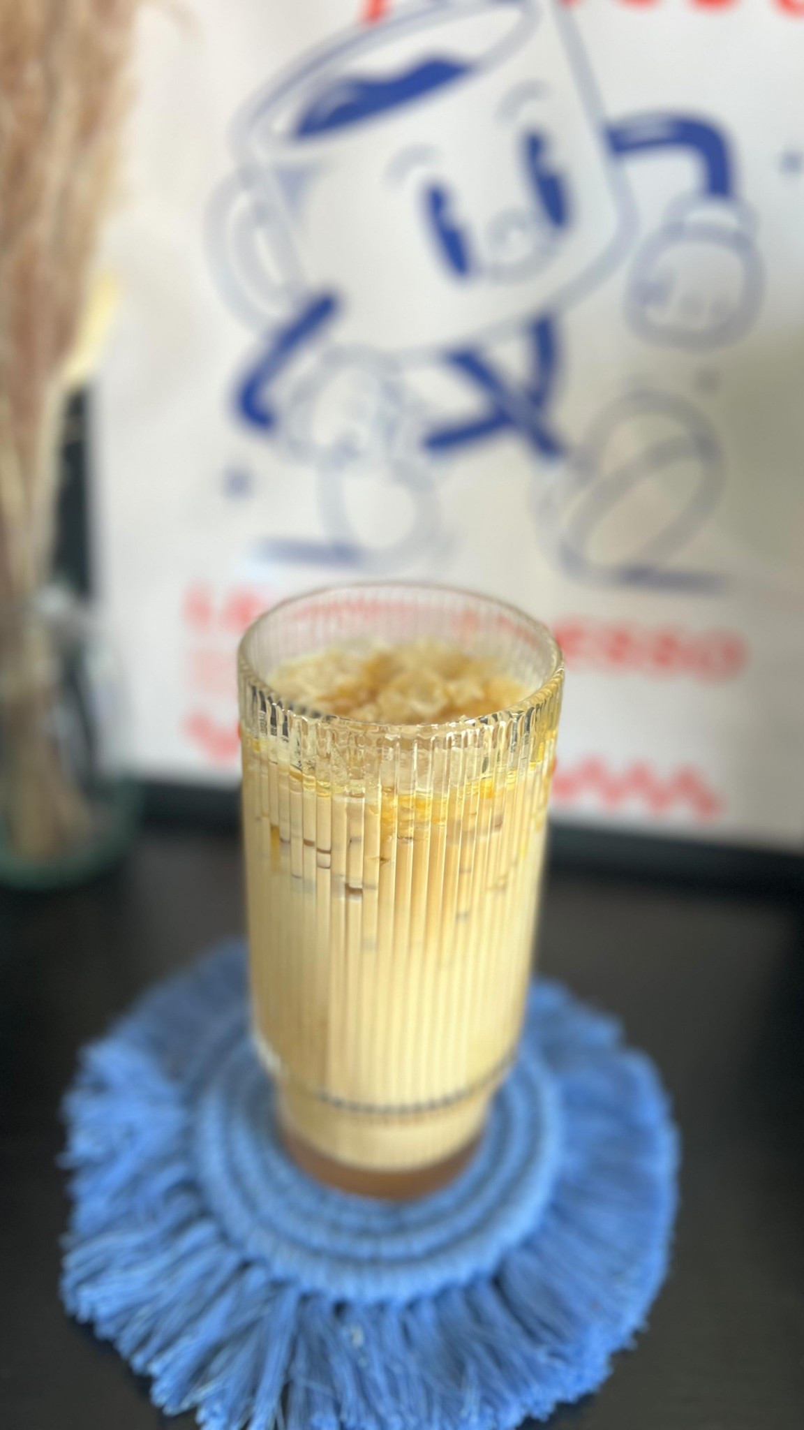 The perfect way to use our homemade bananas foster syrup 🍌

•combine your double shot of espresso with milk or creamer & bananas foster syrup (I used @nespressousa bianco doppio & @chobani sweet cream)
•drizzle the sides and top with caramel sauce (I used @Torani)

•recipe for the syrup is posted a few videos before this one!

✨I’m Meg, the Iced Coffee Connoisseur! I’m bringing you all things coffee — including fun at home recipes & honest reviews of coffee shops all across NJ✨

#icedcoffeeconnoisseurs #coffeetok #bananasfoster #athomecoffee #coffeerecipes #icedlatterecipes #athomecafe #athomecoffeerecipes #nespressorecipes #athomecofferecipes #bananasfoster #homemadesyrups #coffeeinspo