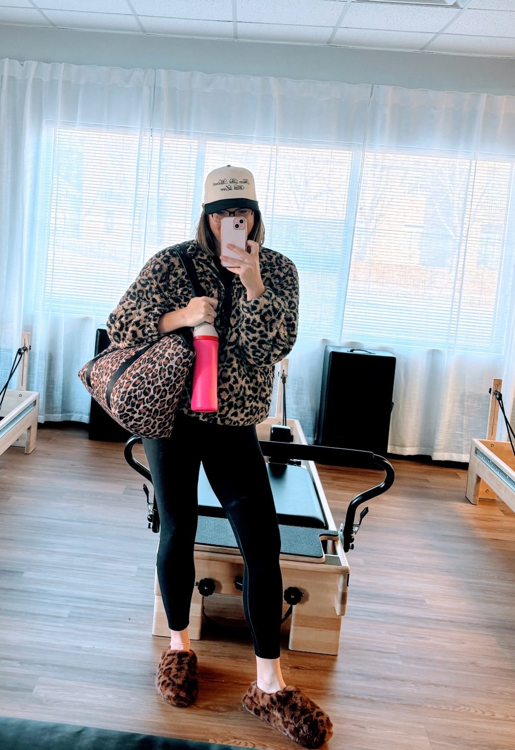 Cheetah-licious 🤎
Didn’t event plan this, my slippers I wear while teaching Pilates, my bag, my pull over and honestly even my sports bra were all cheetah print 🫠😂

#LTKmomlife #LTKMidsize #LTKActive