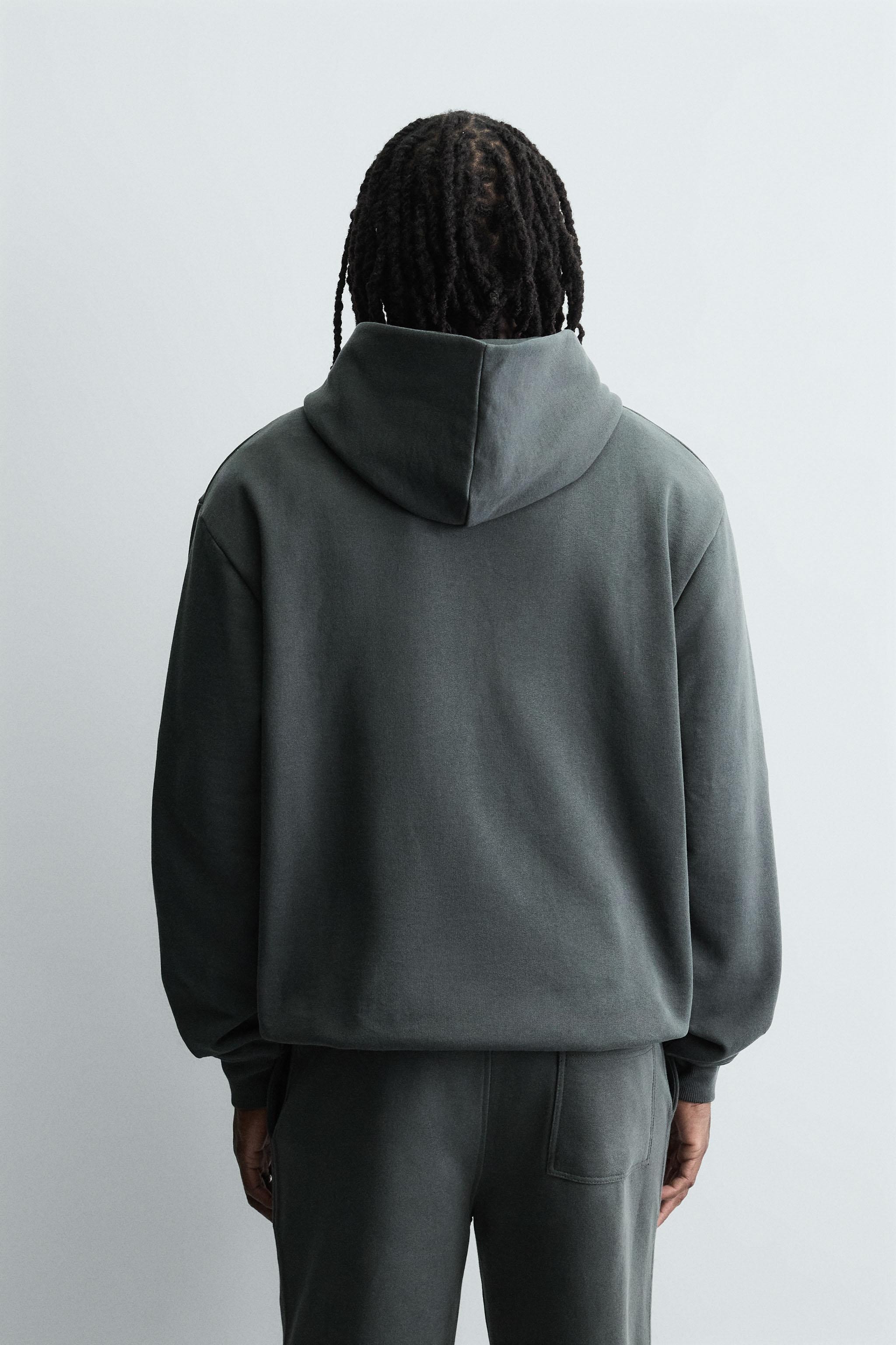 BASIC HOODIE SWEATSHIRT | Zara US