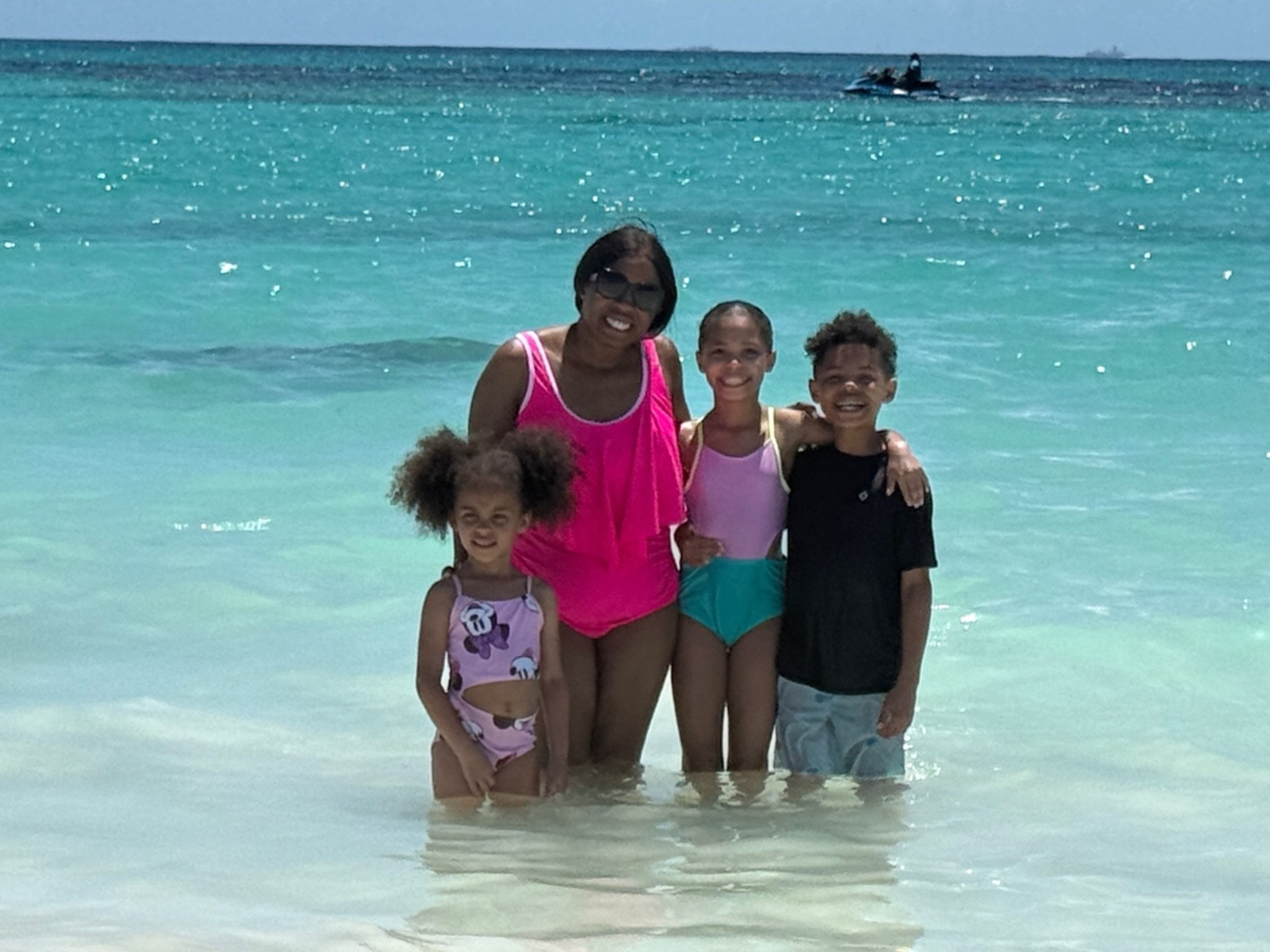 Since it’s for the moms that have the Mommy pooch! I love the swimsuit!

#LTKmomlife #LTKSwim #LTKTravel