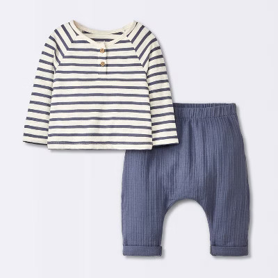 Baby Boys' Striped Jersey T-Shirt & Pants Set - Cloud Island™ Blue Newborn | Target