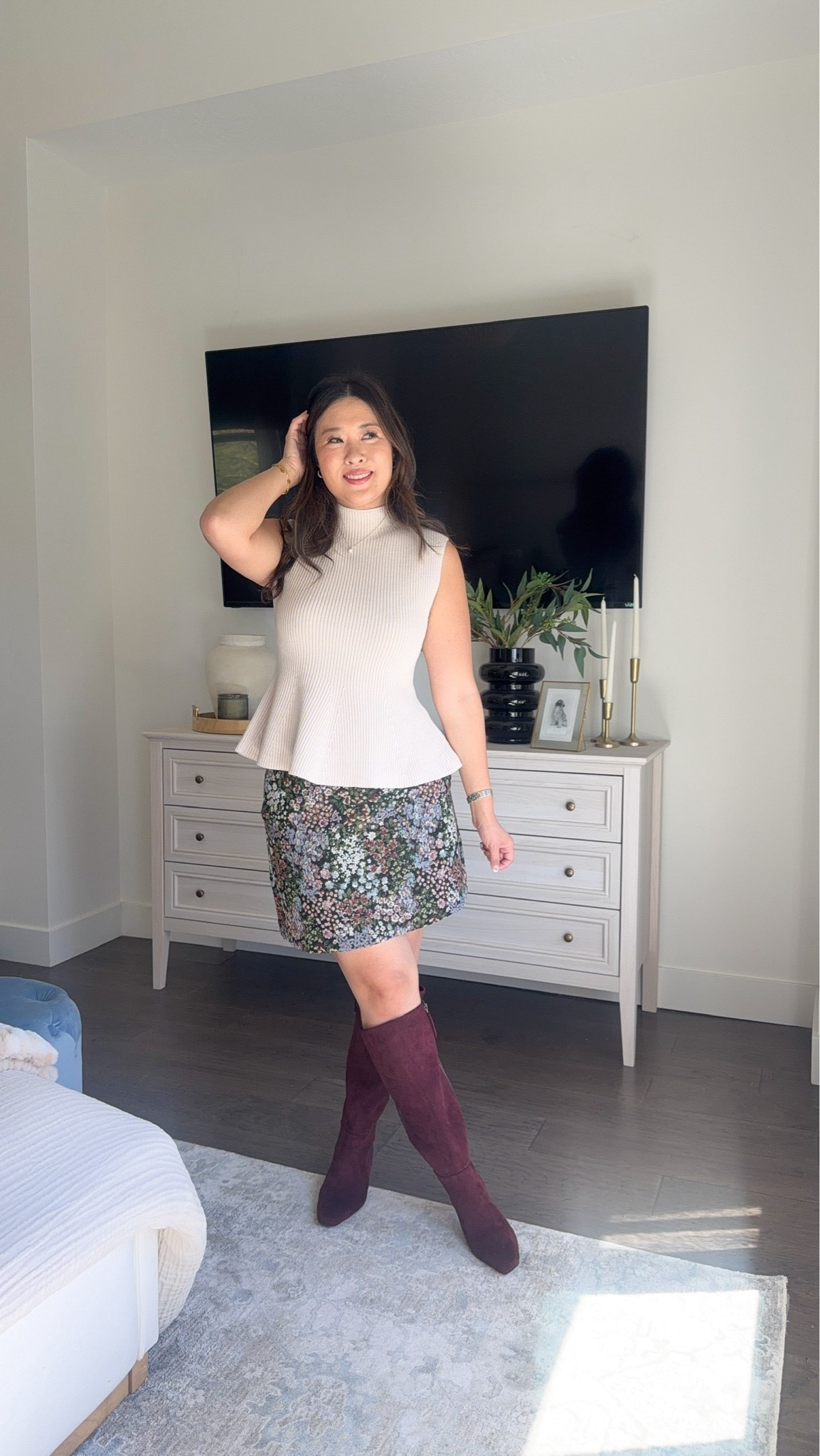 Walmart fall tops // fall fashion Brown Peplum: Medium Green Button Down Top: Small Brown Rose Vest: Small Embroidered top: Small Grey Scalloped Vest: Small Mock Neck Peplum: Small Barrel Denim: 6 Short

#LTKgrwm