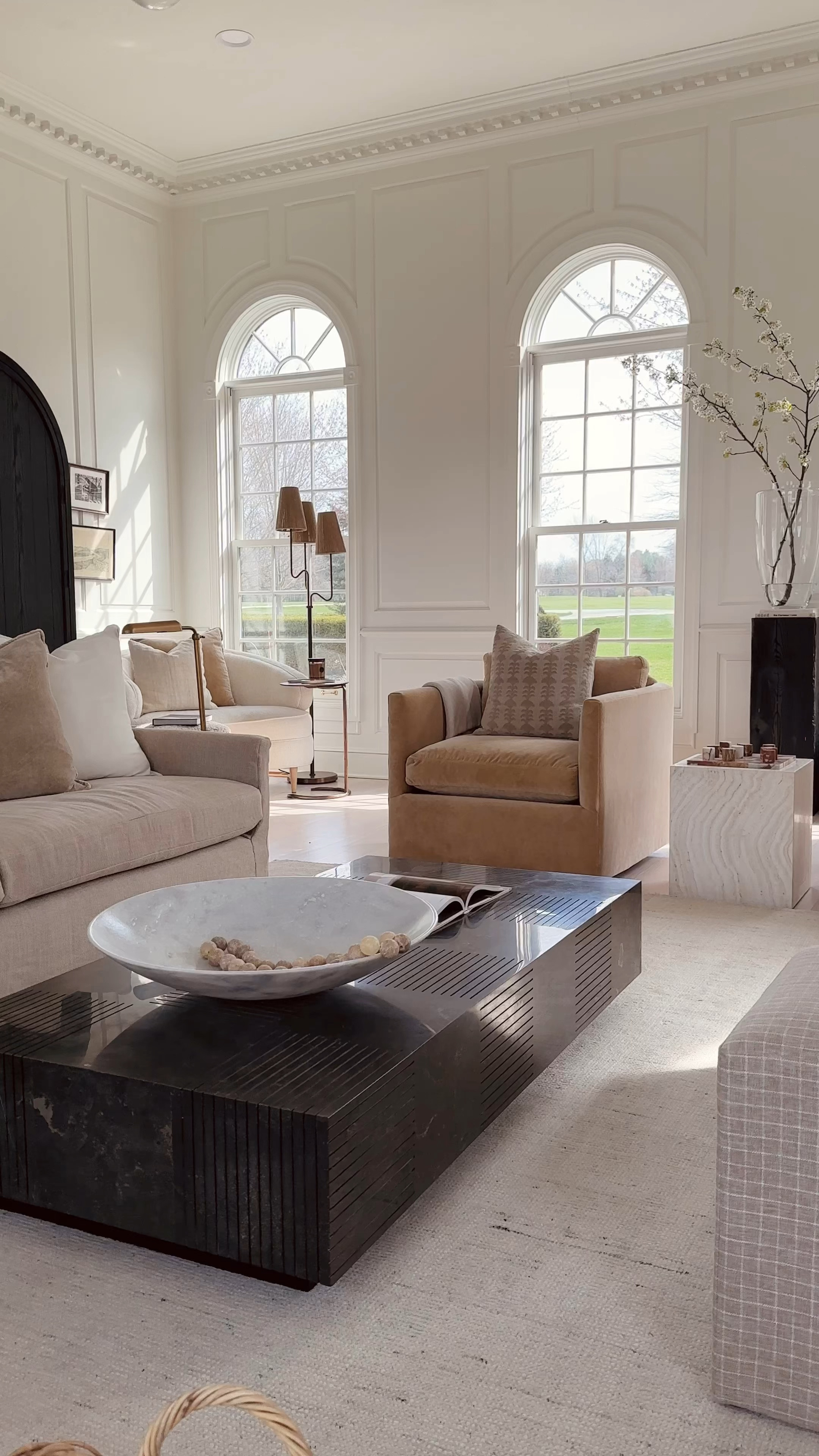 Shop my living room!

#LTKhome #LTKSeasonal #LTKFind