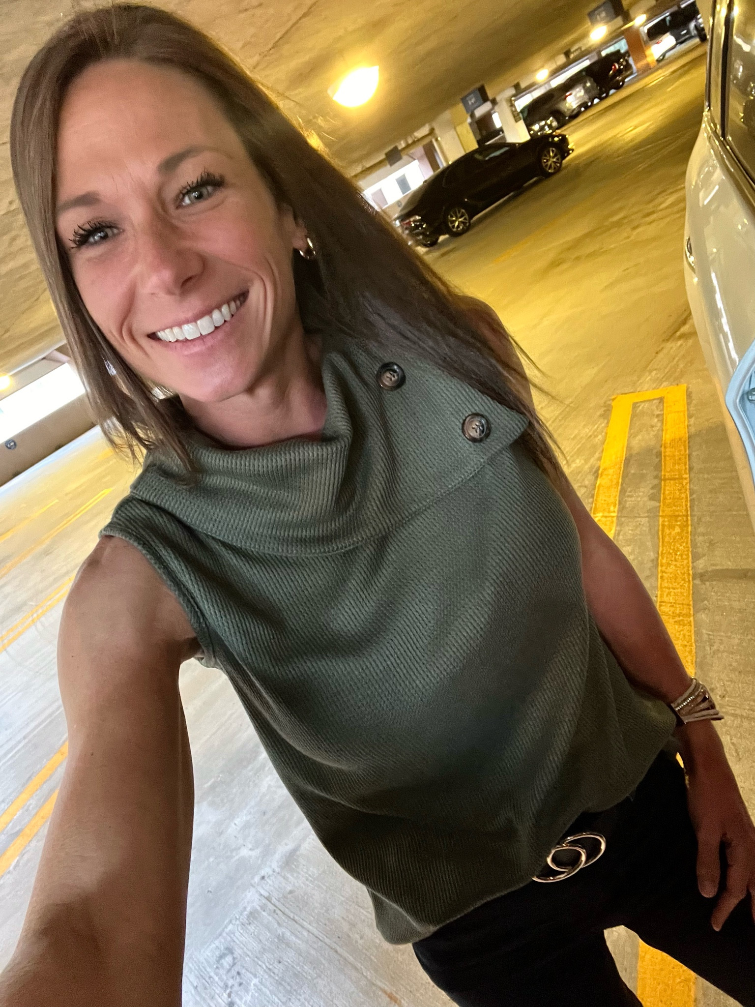 Sleeveless sweater

#LTKfindsunder50 #LTKworkwear #LTKstyletip