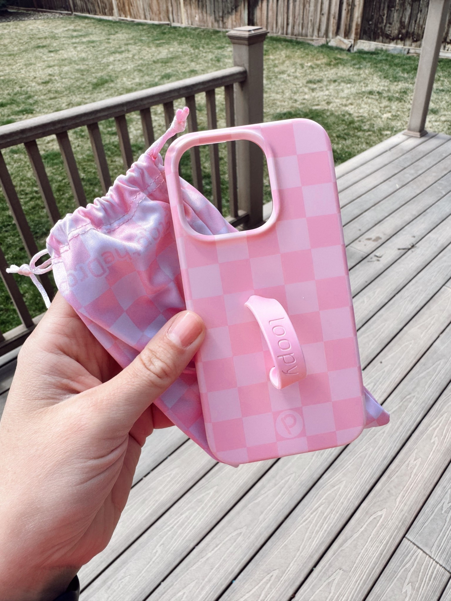 This boy mama needed some PINK in her life! 

Use code GOODBUYSISTERS for 10% off 🤍