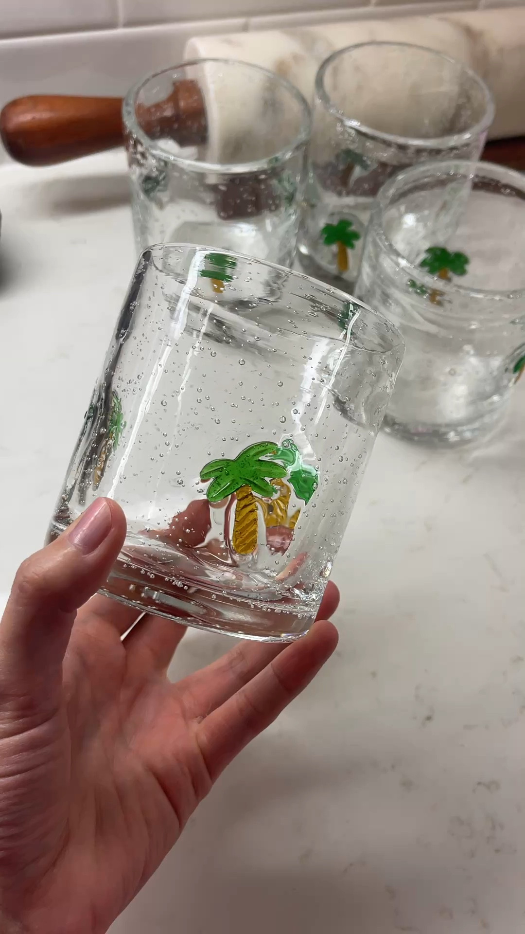 Palm tree Glasses are from Hobby Lovby but linked similar ones! 


Home decor
Palm tree 
Tropical glasses 
Summer style 

#LTKSaleAlert #LTKfoodie #LTKHome