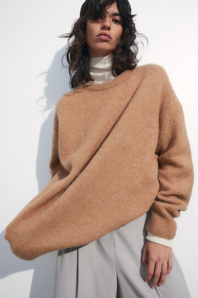 Oversized alpaca-blend jumper | H&M (UK, MY, IN, SG, PH, TW, HK)