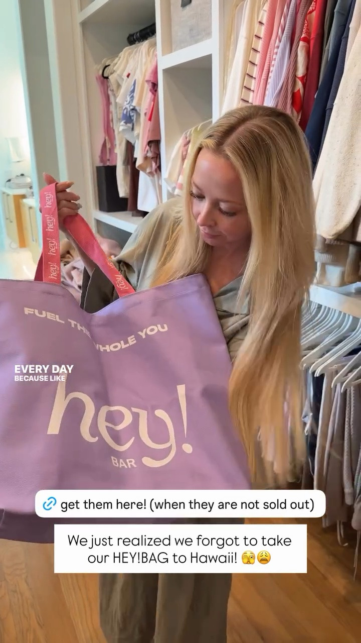 We just realized we forgot to take our HEY!BAG to Hawaii! 🫣😩

#LTKTravel #LTKootd #LTKgrwm