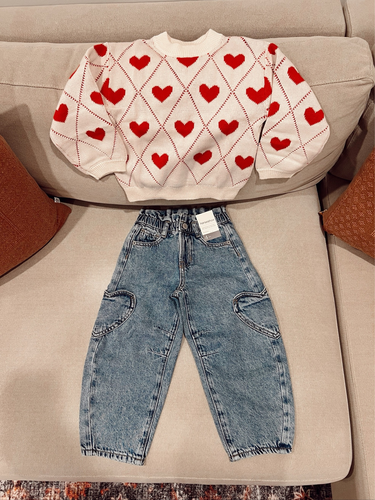 Heart eyes over these heart pocket horseshoe toddler jeans 😍

#LTKSeasonal #LTKmomlife #LTKKids
