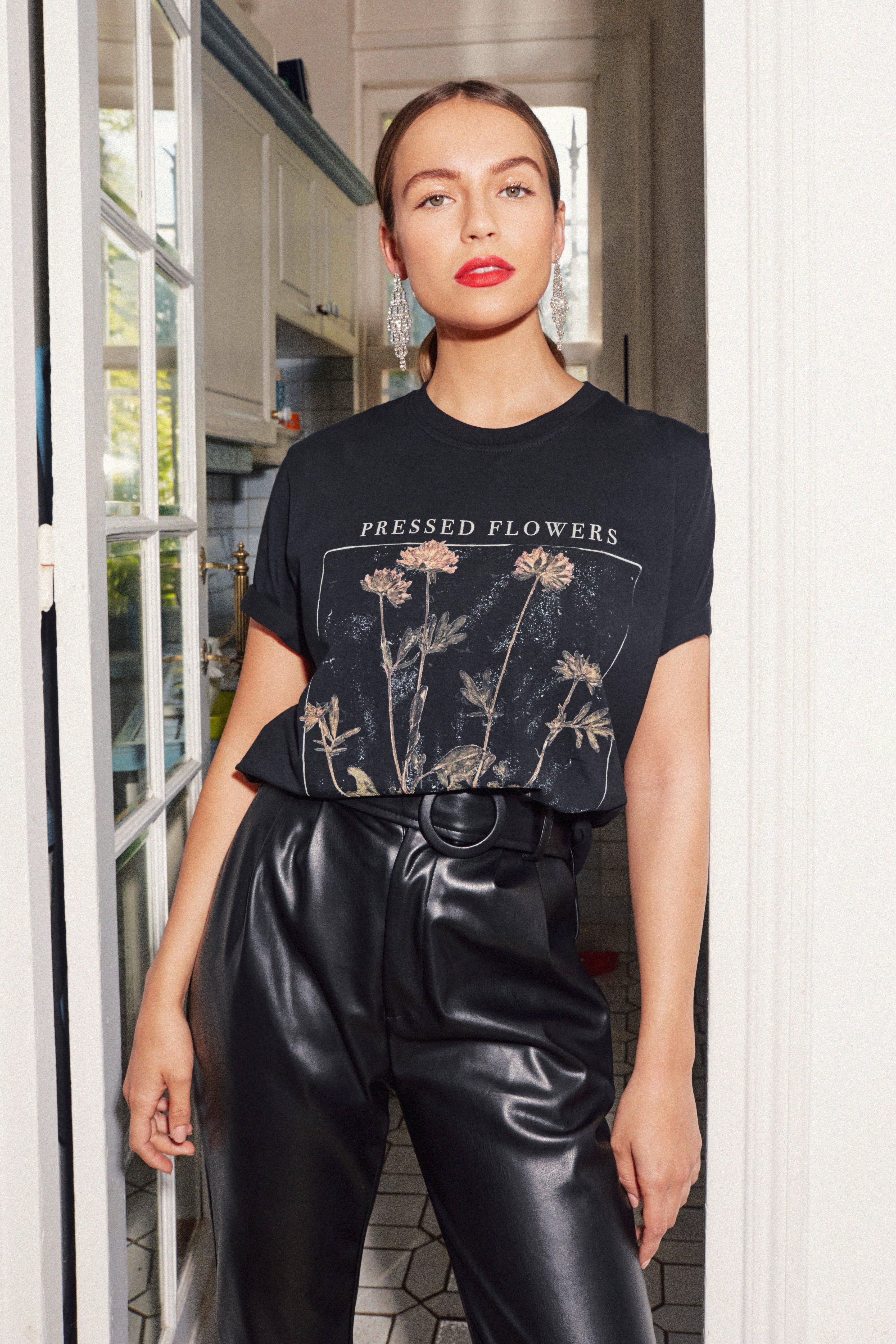 Pressed for Time Floral Graphic Tee | NastyGal (US & CA)