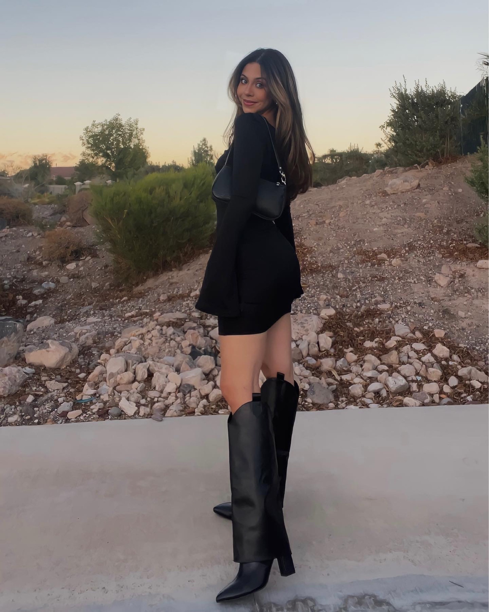 All black Fall look 🫶🏼

#LTKfit #LTKSeasonal #LTKshoecrush