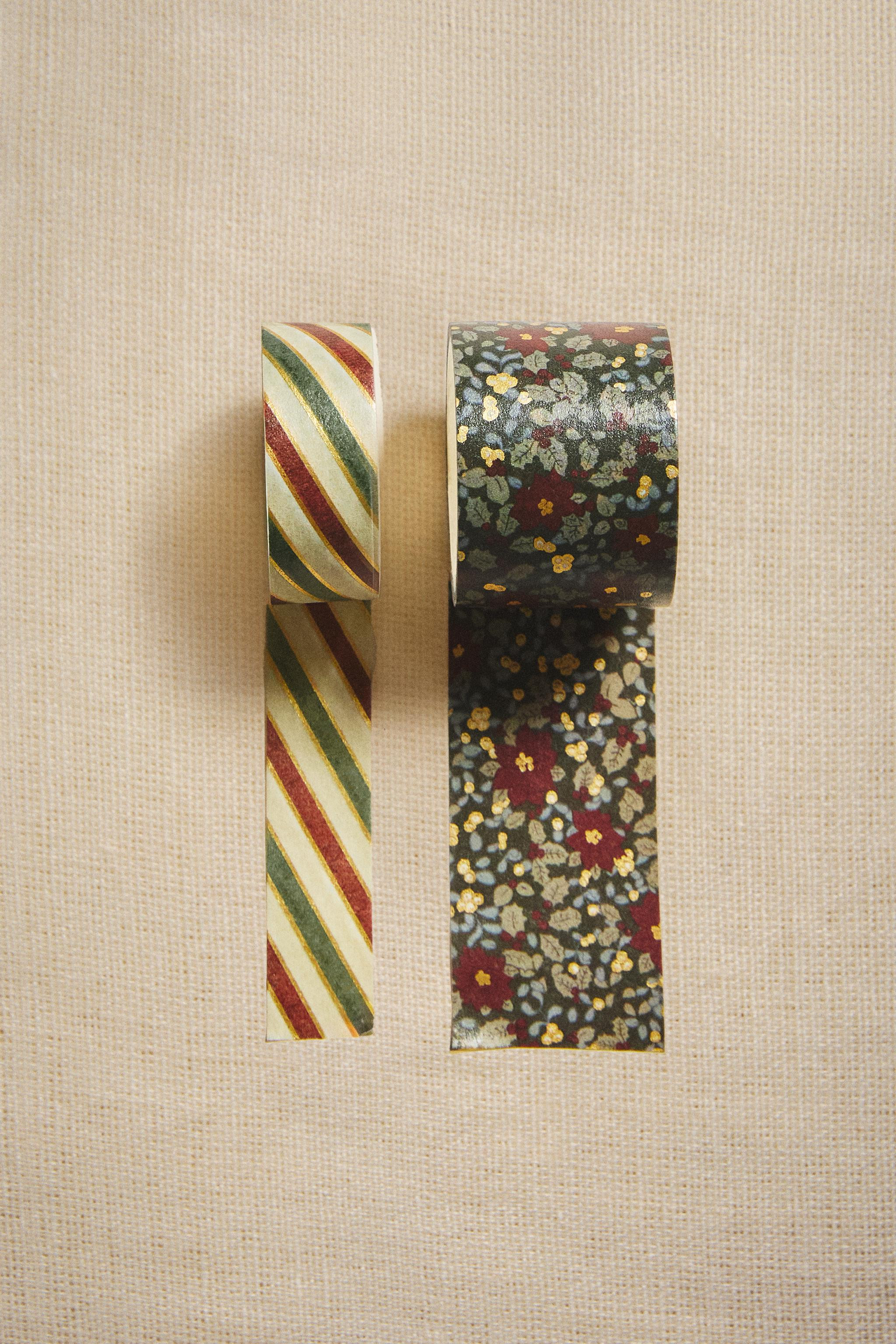 SET OF CHRISTMAS ADHESIVE TAPES (SET OF 2) | Zara US