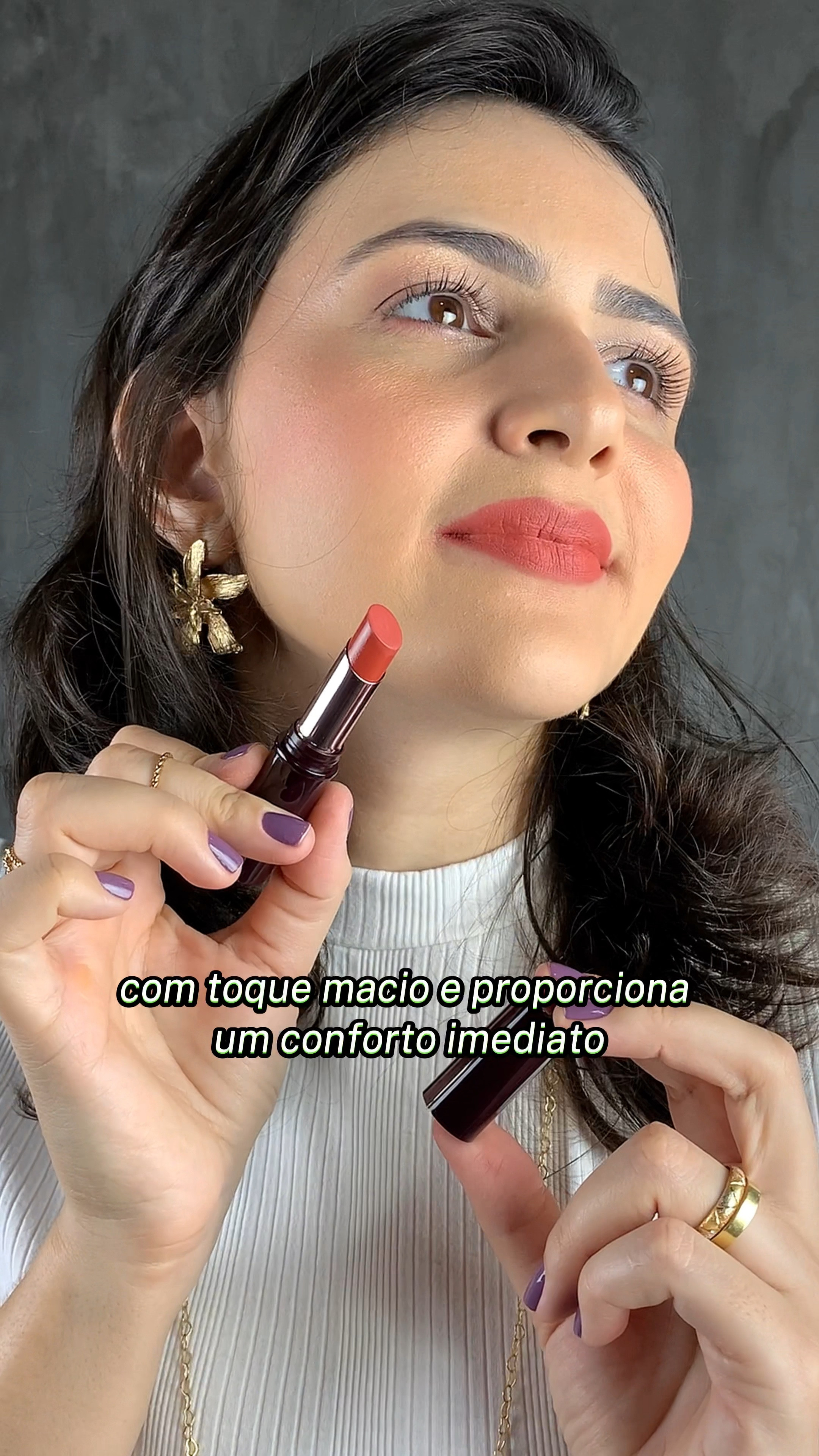 E você também gosta de batons com tom rosa?

• Batom Matte Powder na cor Rosê 4M;
• Batom CC Hidratante na cor Rosa 6C;
• Batom Extremo Conforto na cor Rosa 2C.

#Batom #Maquiagem

#LTKVideo #LTKbrasil #LTKbeauty