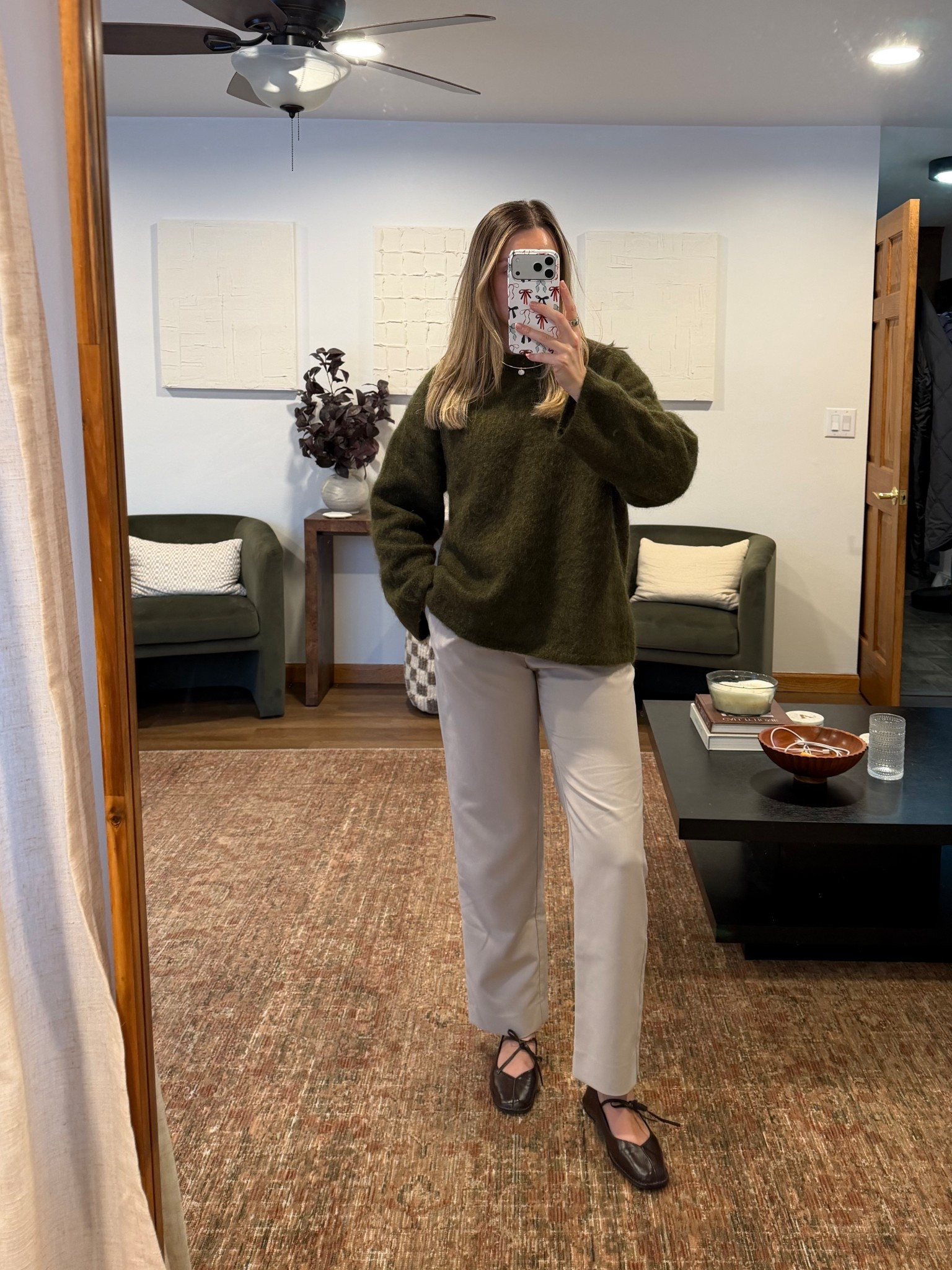 Winter business casual work outfit consists of trousers and fuzzy sweaters! Wearing size small. The color I’m wearing is sold outfit but other cute choices! 

Brown flats, light brown trousers, work outfit, gold jewelry, tennis bracelet, silver jewelry

#LTKWorkwear #LTKootd #LTKFindsUnder100
