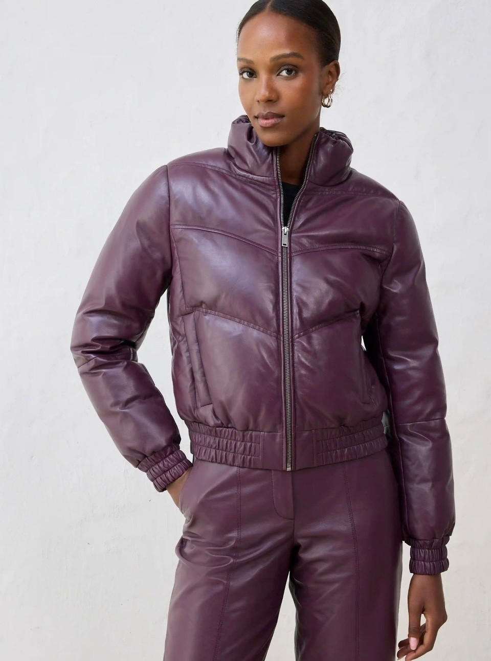 Leather in Autumn colours for a stylish outfit 🍂
•


#LTKeurope #LTKautumn #LTKcurves